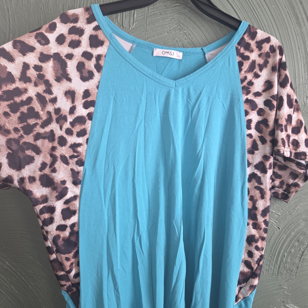 OMSJ Blue and Leopard Print Top
